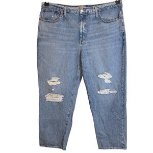 Madewell Dad Jean in Yorktown Wash